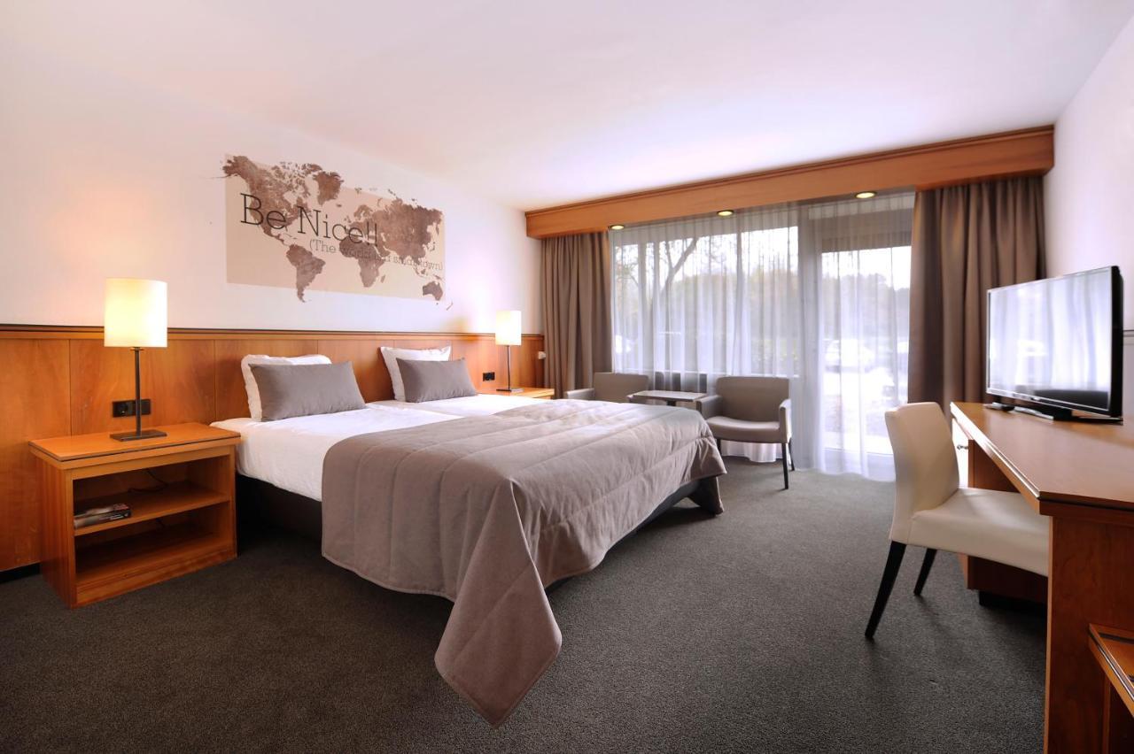 Van Der Valk Hotel Stein Урмонд Экстерьер фото